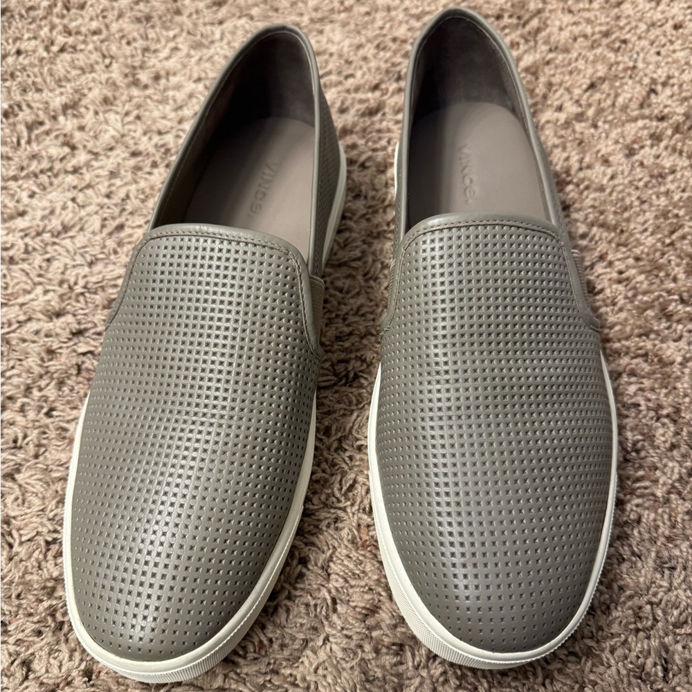 Vince Blair Slip-on Leather Sneaker